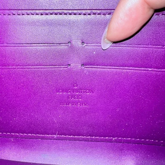 SOLD Louis Vuitton Vernis long zippy wallet - Picture 8 of 15
